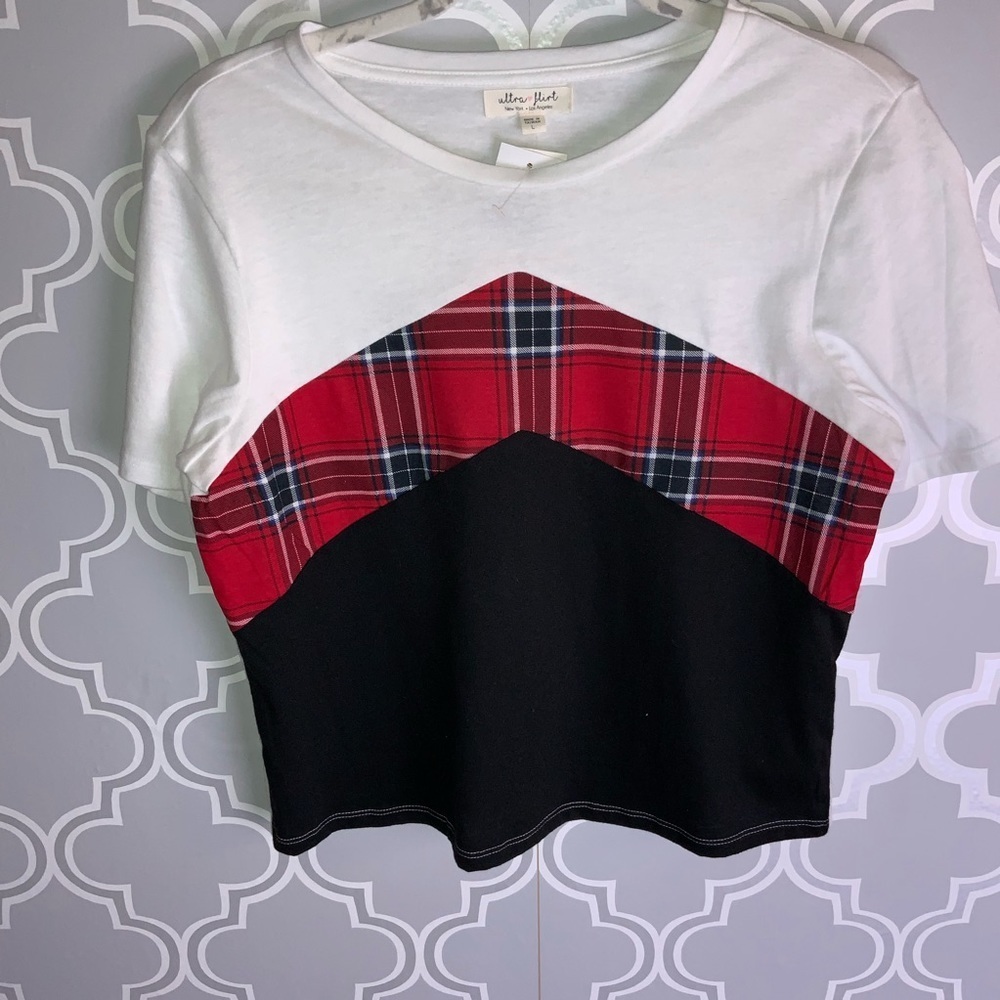 Ultra flirt short sleeves tee size large